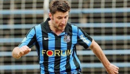  斯特拉斯堡攻势如潮，客场大胜提振士气