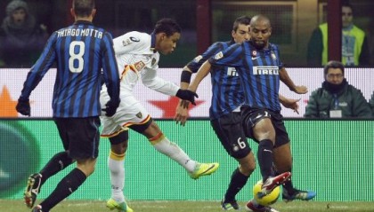  国际米兰主场逆转拉齐奥终结三连平  