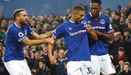  加克波英超首球助埃弗顿终结连败  