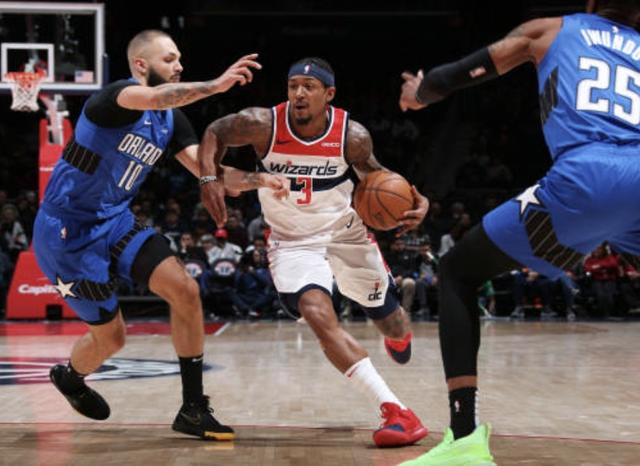  奇才比尔50分难救颓势  